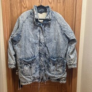 VINTAGE 80’s Denim Blue Acid Wash Heavy Winter Coat Y2K